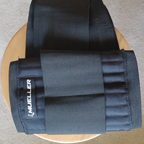 🏋🏽‍♀️Mueller Waist Trainer Belt! - Picture 1 of 16